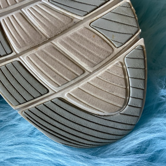 NEW BALANCE 711 SNEAKERS Size 8 Womans - Picture 7 of 10